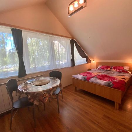 Elso Fecske Apartmanok Siófok Exterior foto