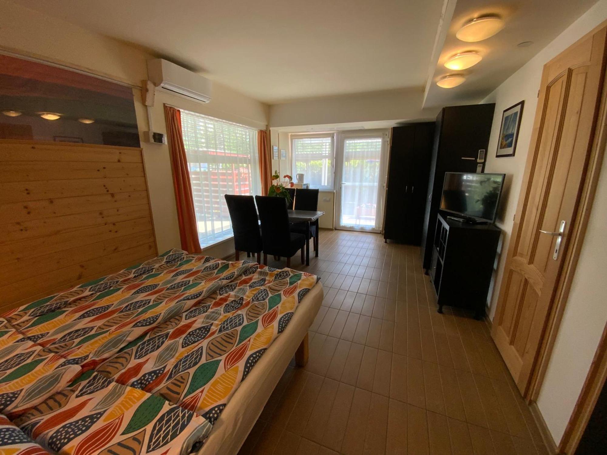 Elso Fecske Apartmanok Siófok Exterior foto